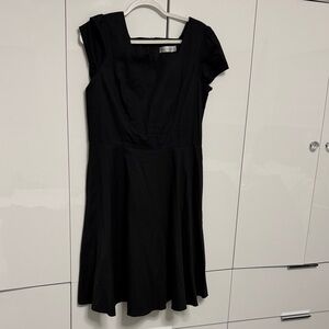 Classic Black Fit & Flare Dress V Neck Elegant Dress